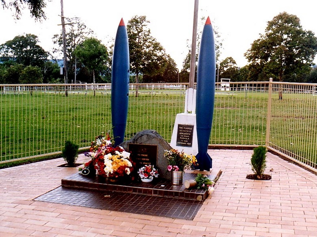 Kenilworth War Memorial - 1997