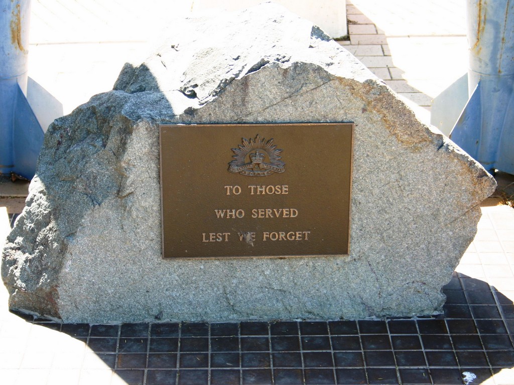 Kenilworth War Memorial - main stone plaque