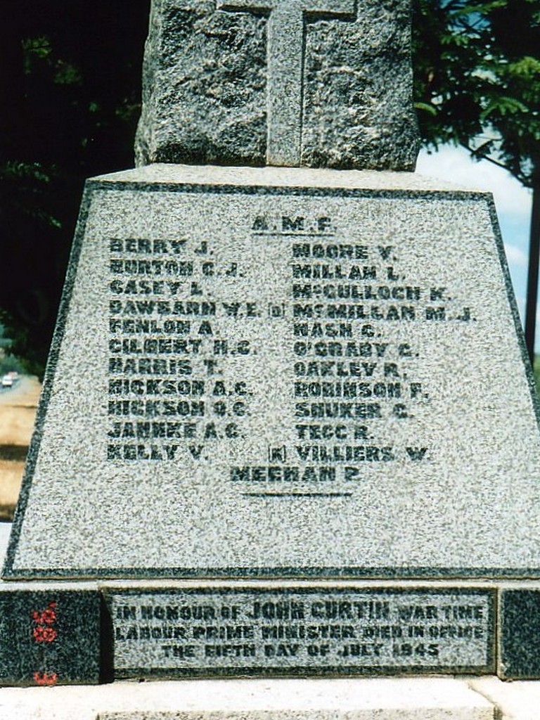 Lakes Creek war Memorial - AMF plaque