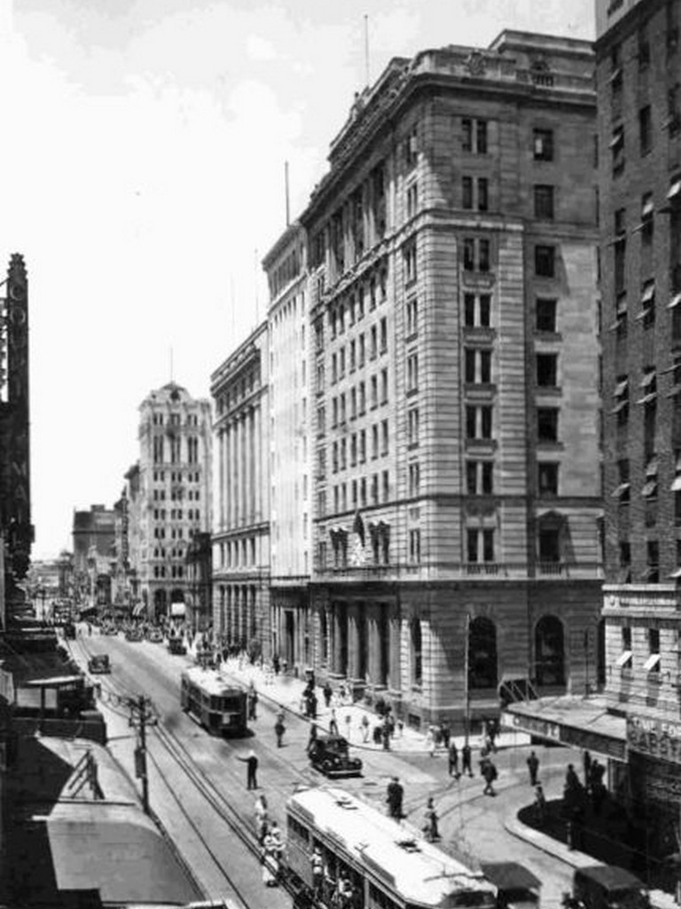 Original AMP Building, Cnr Edward and Queen Streets, now MacArthur Museum Brisbane c.1938