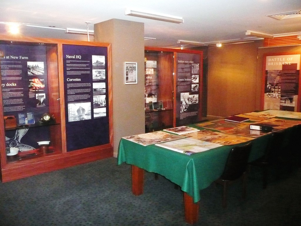 MacArthur Museum Brisbane - displays