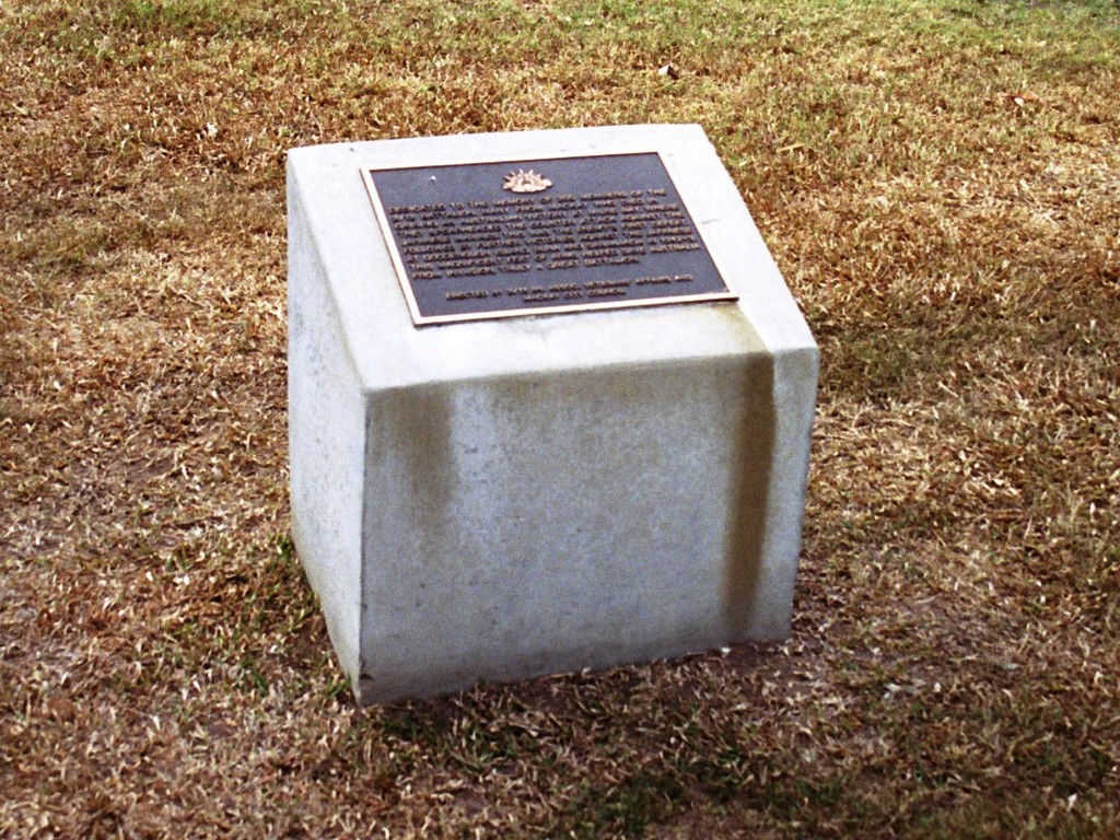 Mackay 2/12th Battalion Memorial (original pre-2011)