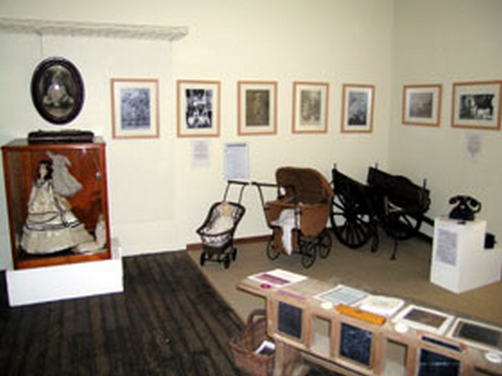 Zara Clark Transport and Folk Museum