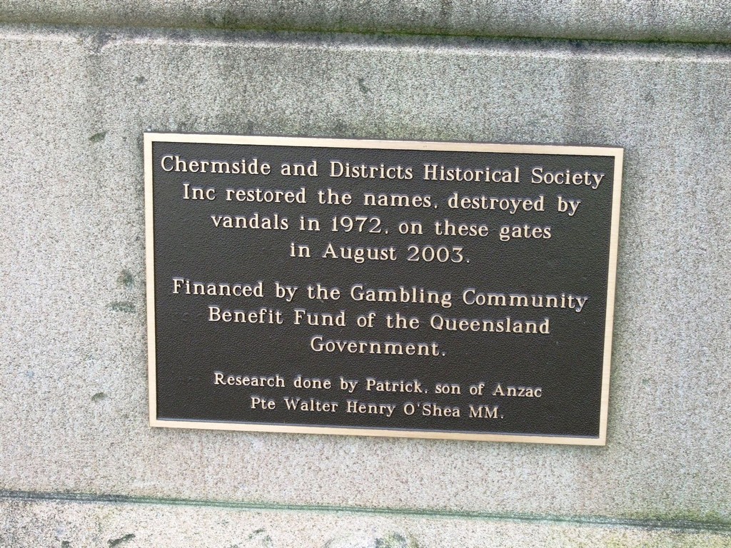 Marchant Park War Memorial Gates