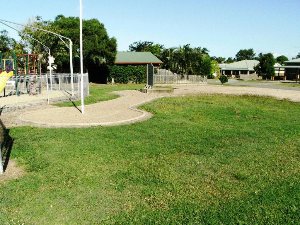 Anzac Park, Marian - memorial centre