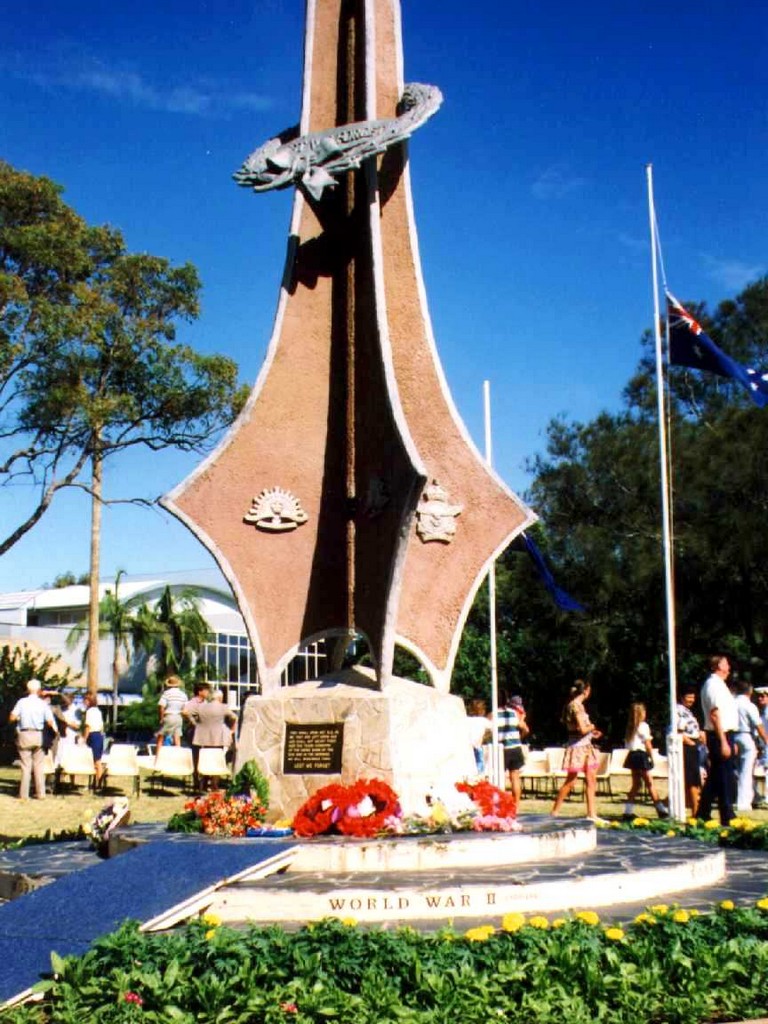 Maroochydore War Memorial - original site 1999