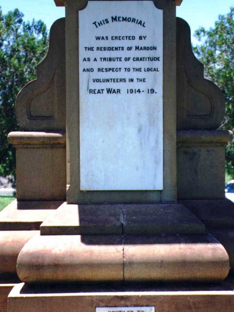 Maroon War Memorial (Digger) - front panel