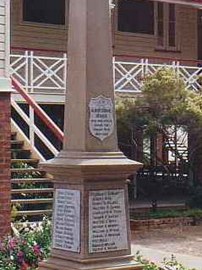 Photo of Maryborough Albert State School War Memorial