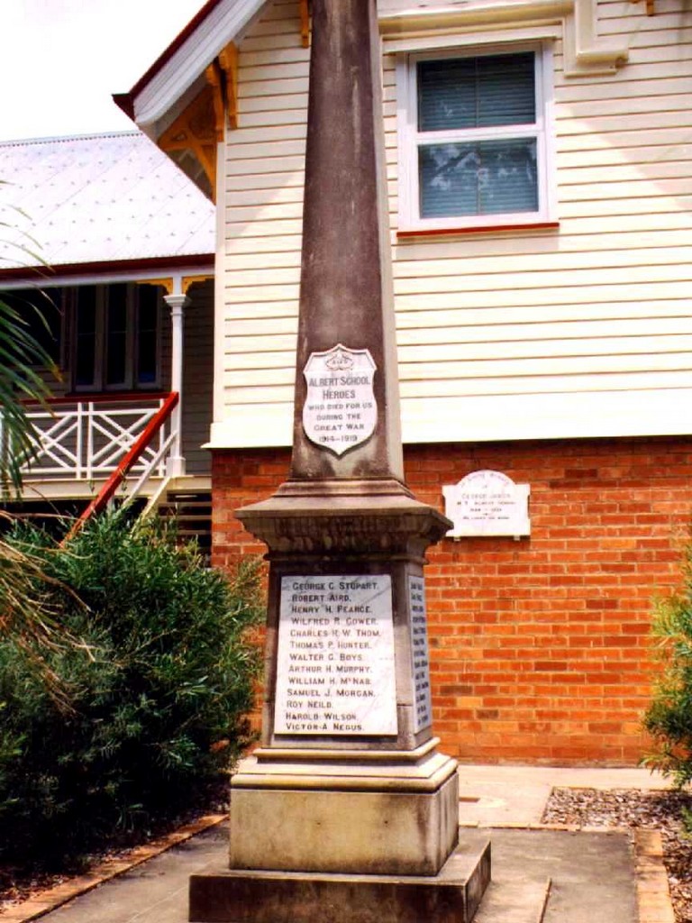 Maryborough Albert State School War Memorial