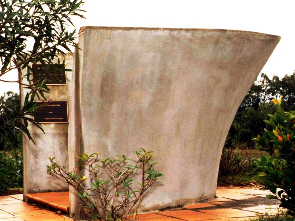 Maryborough Walkers Shipyards Memorial