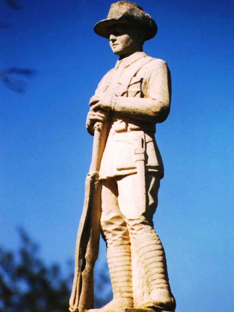 Mount Alford War Memorial (Digger)