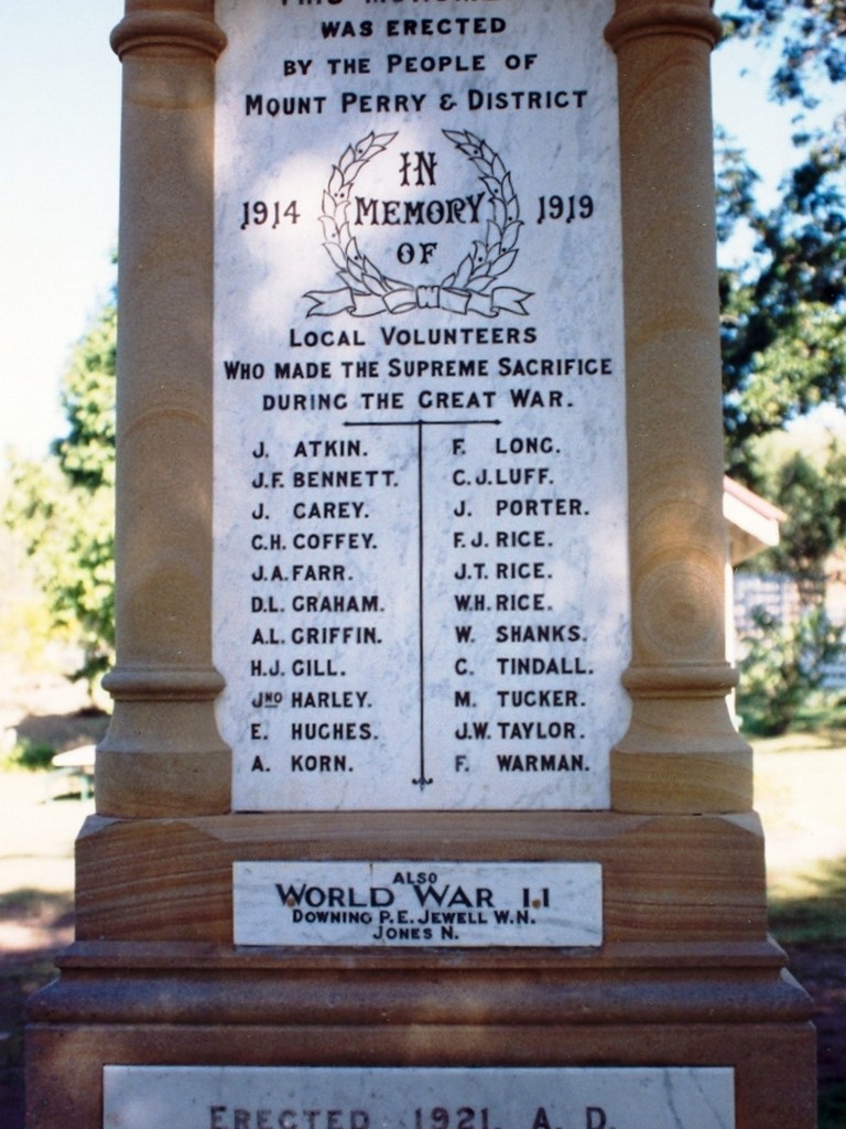Mount Perry War Memorial - Front Plaque