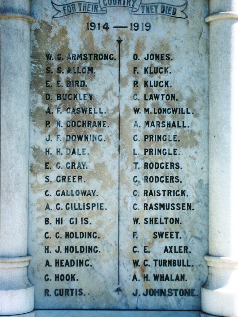 Photo of Murgon War Memorial (Digger)