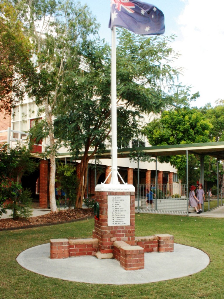 New Farm State School War Memorial - school in background