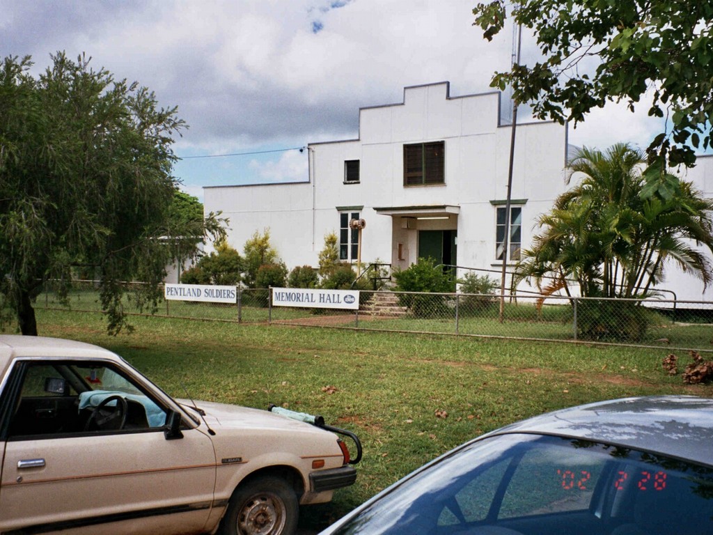 Pentland Soldiers Memorial Hall - 1994