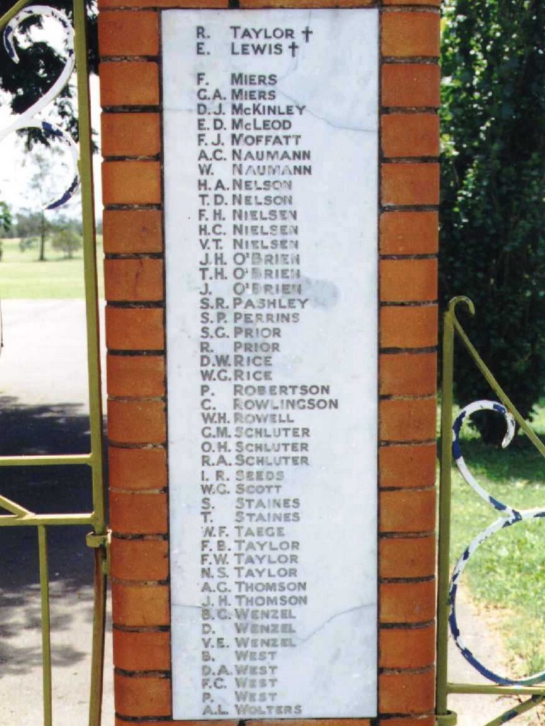 Pinkenba State School 1939–1945 Memorial Gates - Roll of Honour (Right pillar)